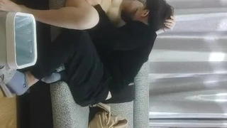 店面转让出租内向妻子第一次约单碰见粗大鸡巴展现出淫荡的一面!（下面简芥免费进群）