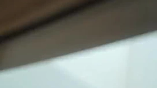 易欣演唱会女神？玩物罢了03年音乐学院美臀学姐镜子前口交