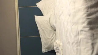 汝阳天气红衣人妻吃的津津有味，见到黑人大JJ吃的太用心了